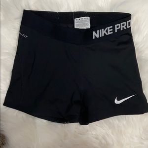 Nike Pros🖤